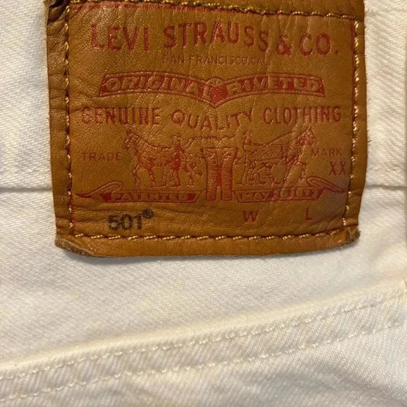 Levi’s Premium 501 Distressed Button Fly Jeans Off White‎ Raw Edge W28 L28 NWOT - Picture 5 of 13